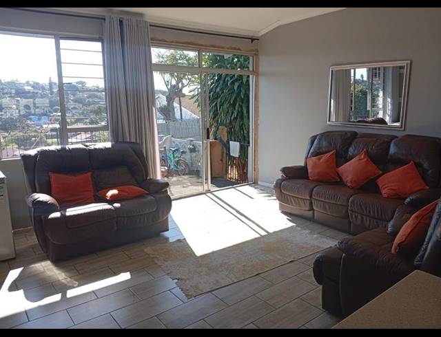 4 BEDROOM PROPERTY TO RENT IN BLUFF